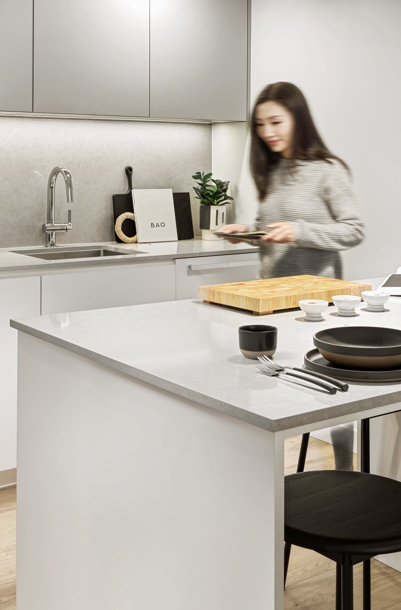 Interior & Appliances